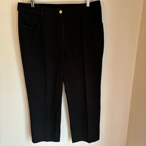 St. John Women’s black wide leg stretch jeans size 16 - EUC!